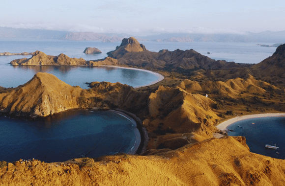 BANDARA KOMODO LABUAN BAJO 2 Bandara Komodo Labuan Bajo