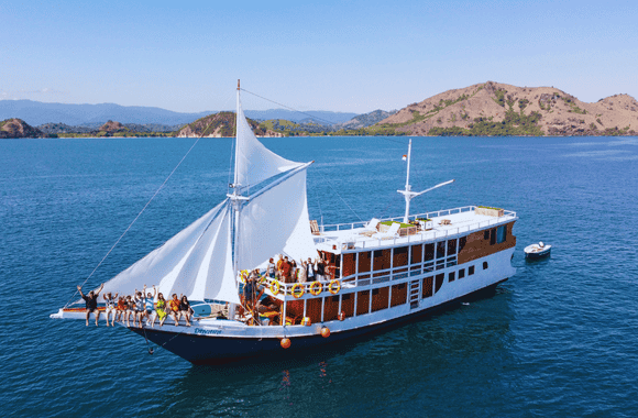 Paket Phinisi Labuan Bajo