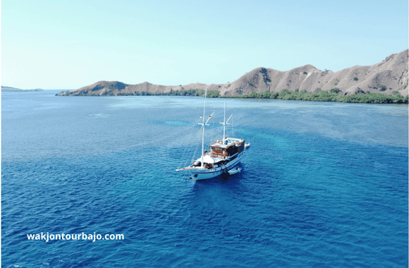 private trip labuan bajo 3 hari 2 malam