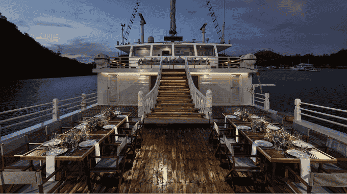 kapal phinisi luxury labuan bajo